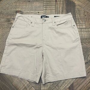 Nannette Women's Cream Flat Front Shorts